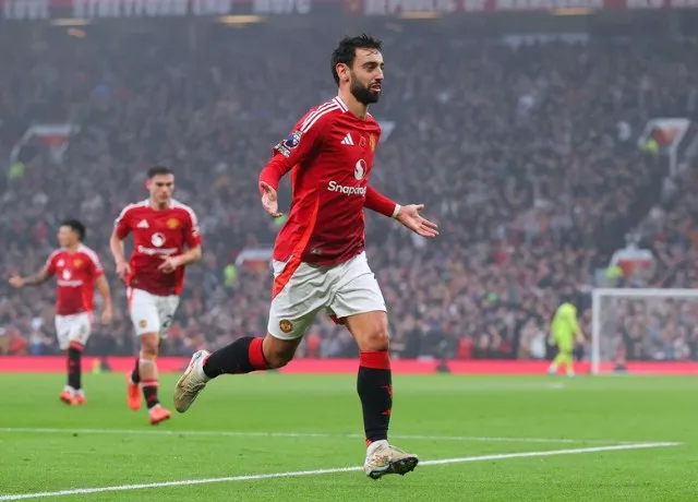 Fernandes đã ghi 4 bàn và có 2 kiến tạo